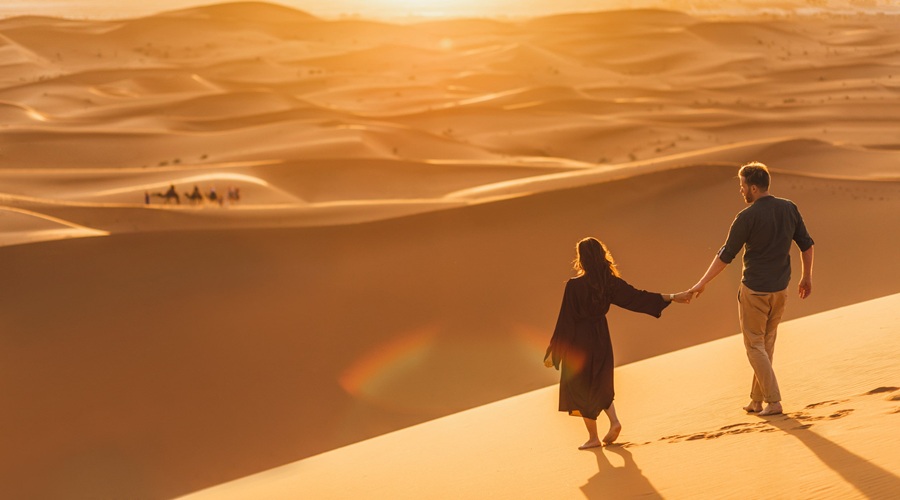 camel ride, caravanian, morocco desert