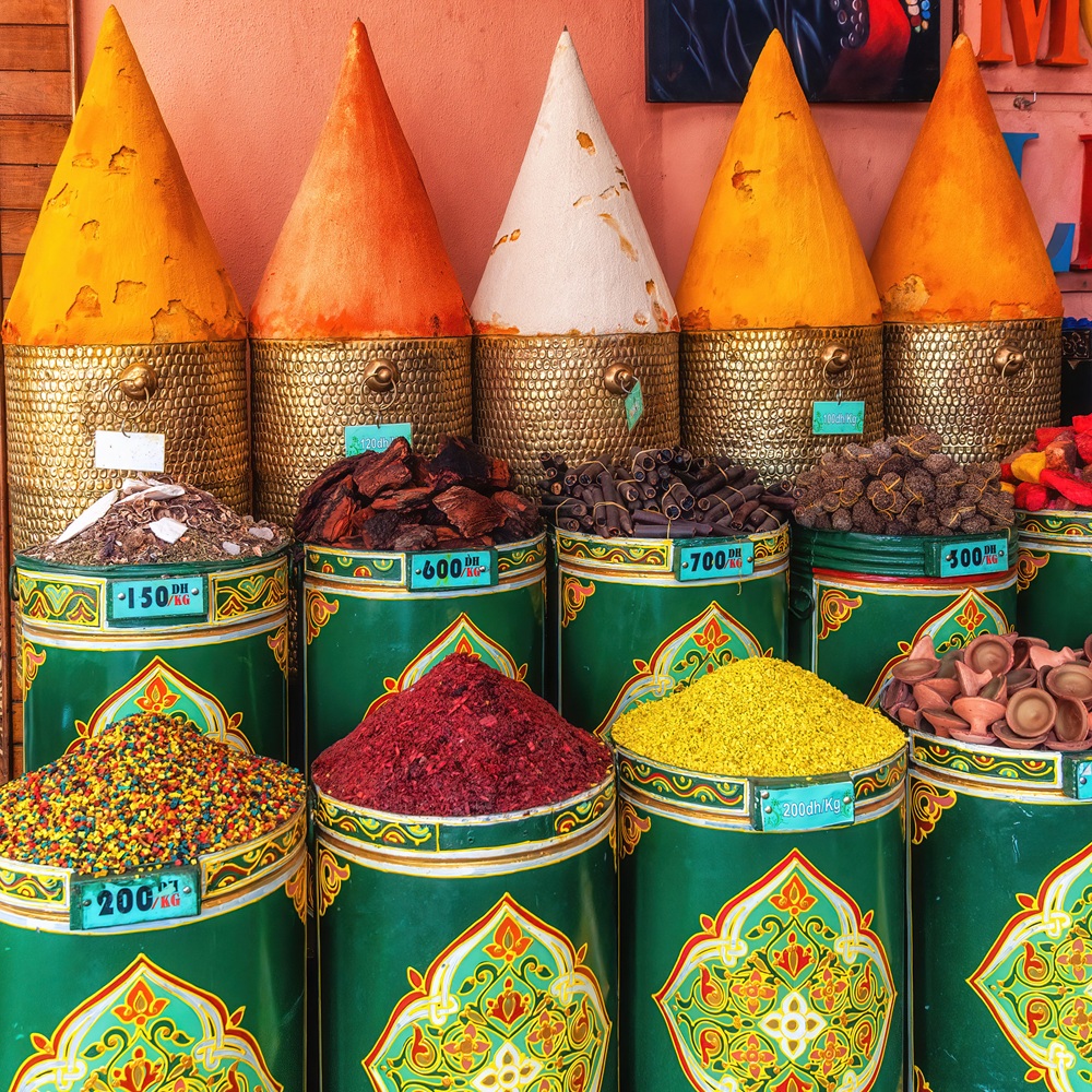 Moroccan spice stall in Marrakech market, Morocco Fez_Morocco